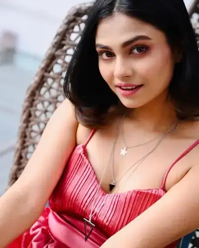 Call Girls Service in Vaniyambadi
